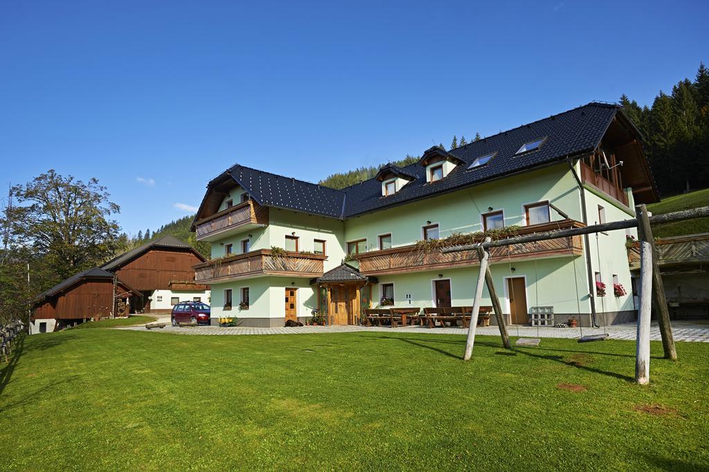 הוילה Ljubno Tourist Farm Kladje מראה חיצוני תמונה